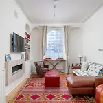 Lovely 2 Bed 1 Bath Apartment In Central London Wc1