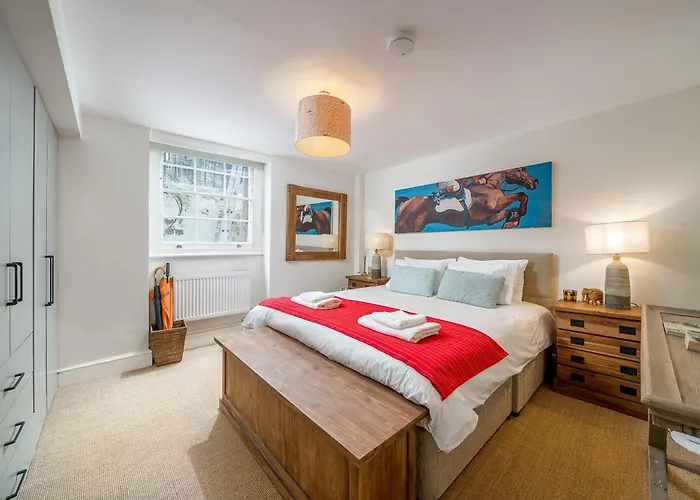 Lovely 2 Bed 1 Bath Apartment In Central London Wc1